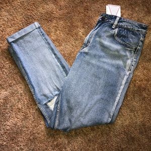 Boohoo “mom jeans”